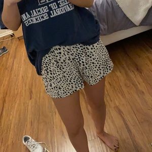 flowy leopard shorts!